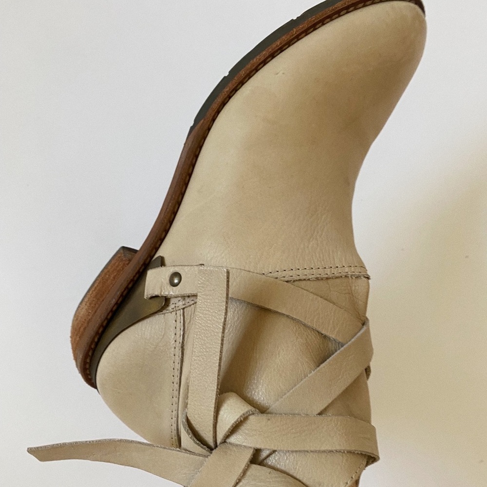 Matisse - Leather Ankle-Wrap 'Bootie' - NWOT - Picture 4 of 8